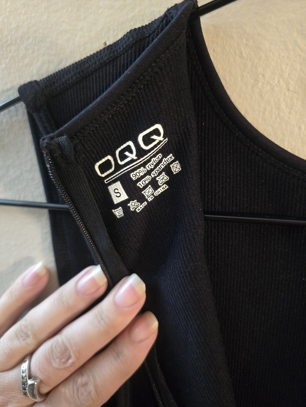 OQQ Black Sleeveless Flare Jumpsuit - Picture 3 of 6